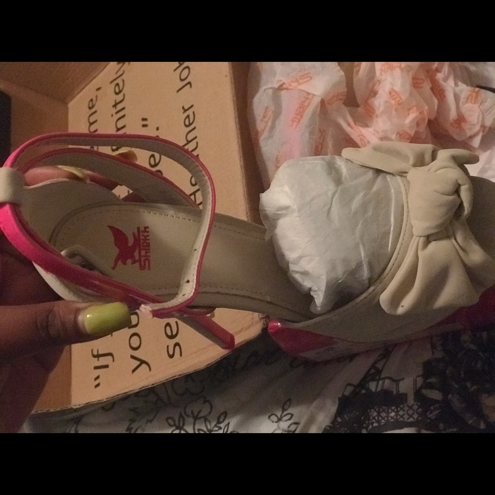 Platform heels - Picture 3 of 4